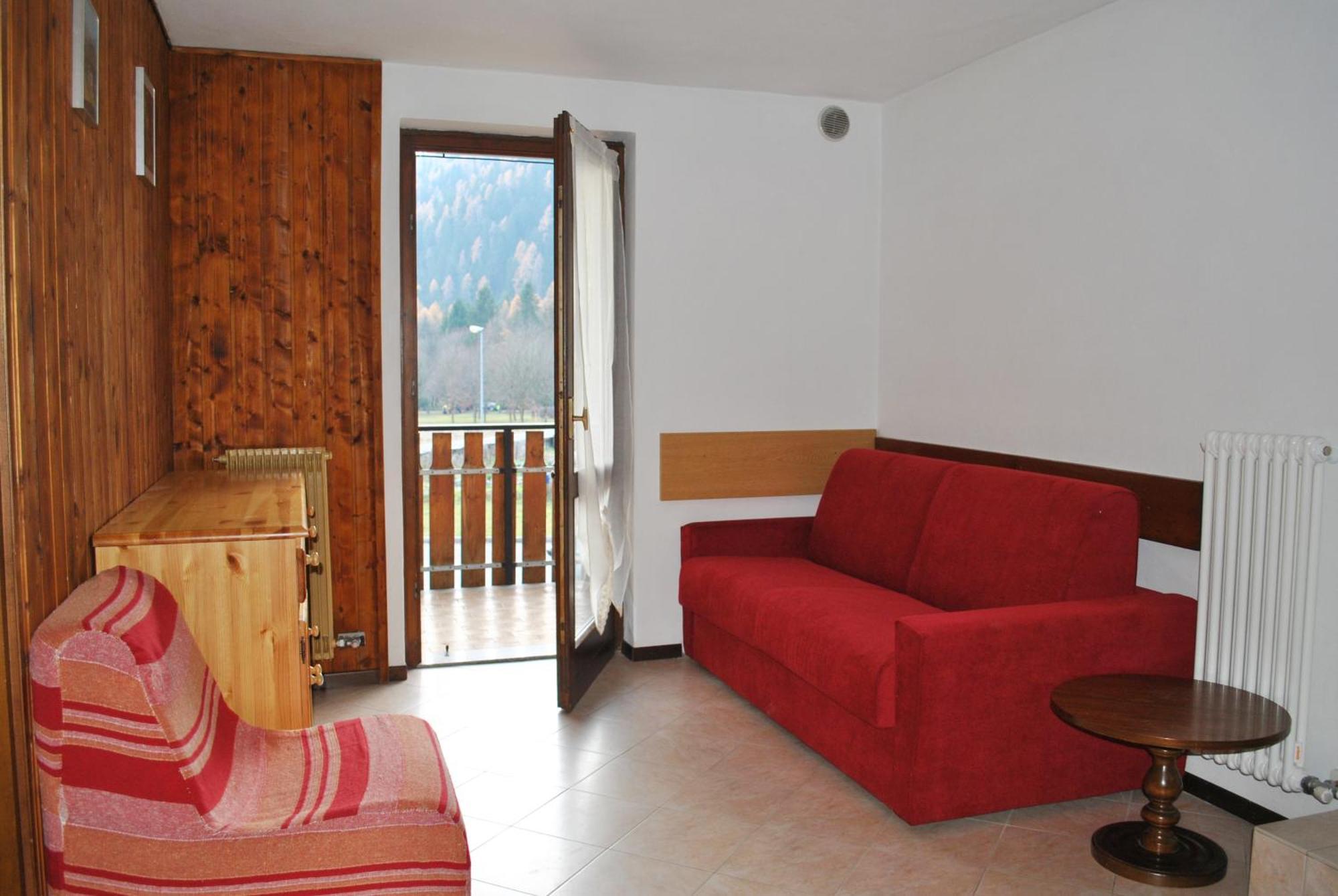 Apartment La Pineta - In Pinzolo